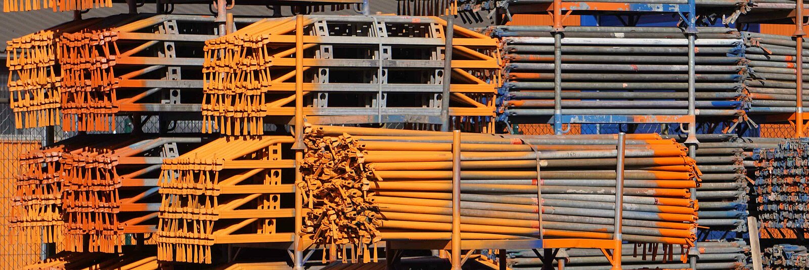 Buy new and used scaffolding at CETRAC