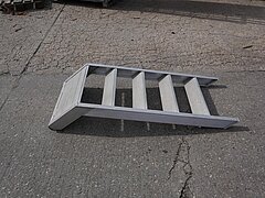 U- Anfangstreppe, Aluminium, Tritthöhe 0,20m, 2,5kN/m², 1,00m x 0,64m