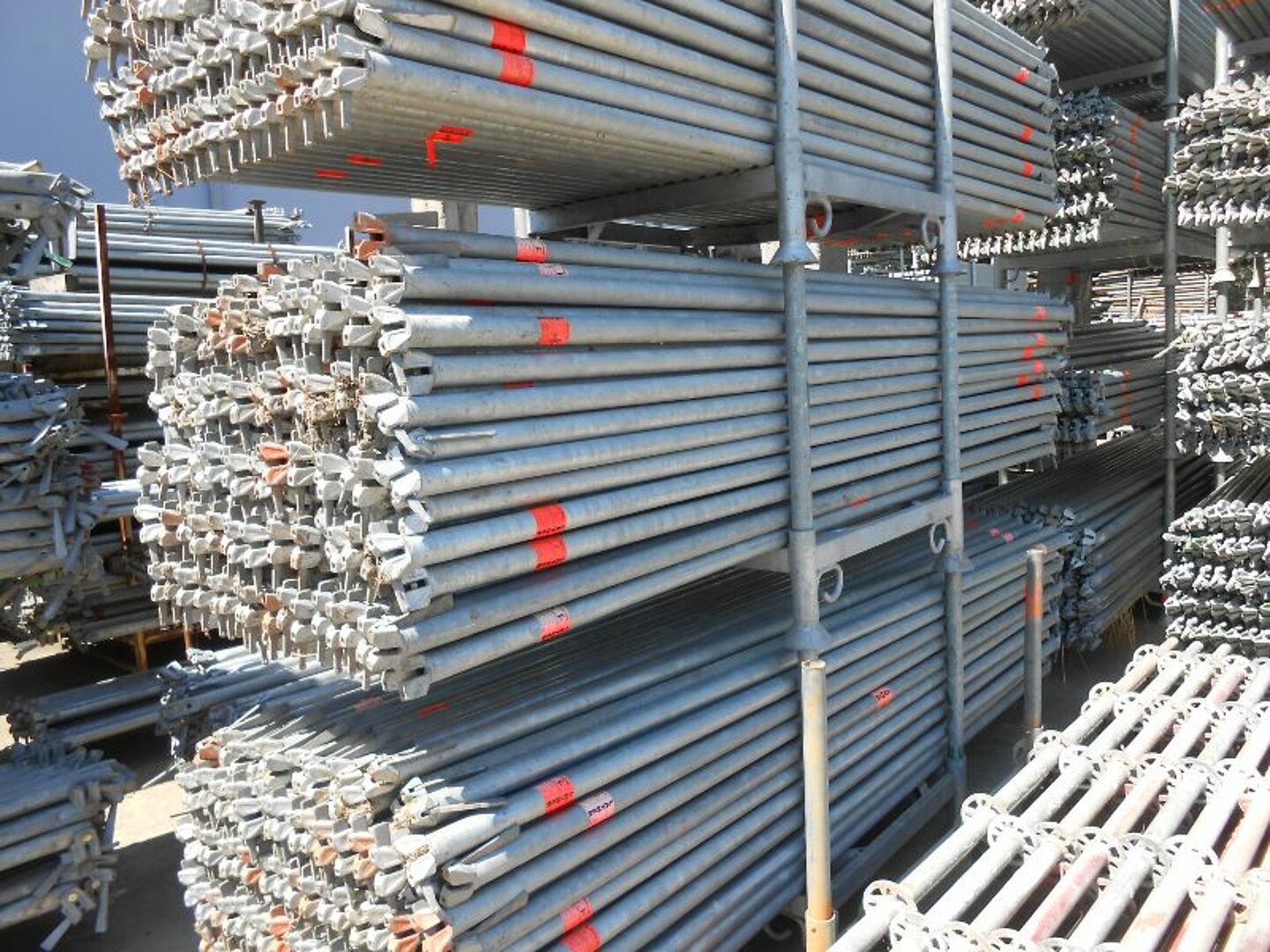 Riegel Layher Allround, gebraucht – Beispielfoto aus unserem Lager