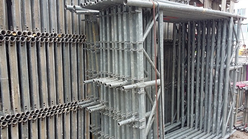 Plettac SL 100 Fassadengerüst 436 m² gebraucht · Holzbohlen, Feld 2,50 m · Basisausstattung