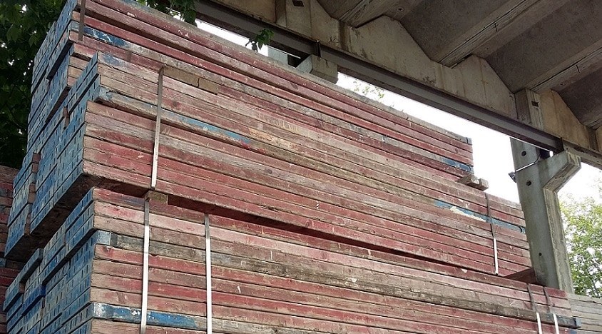 Plettac SL 100 Fassadengerüst 195 m² gebraucht · Holzbohlen, Feld 3,00 m · Basisausstattung