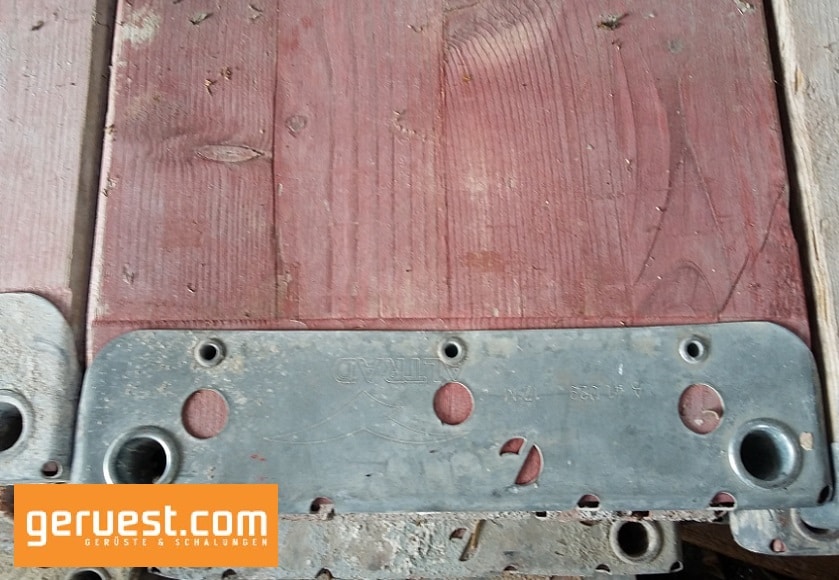 Plettac SL 100 Fassadengerüst 1062 m² gebraucht · Holzbohlen, Feld 2,50 m · Vollausstattung gem. AuV des Herstellers