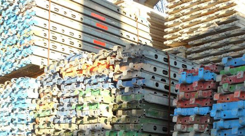 Beläge Layher Allround, gebraucht – Beispielfoto aus unserem Lager