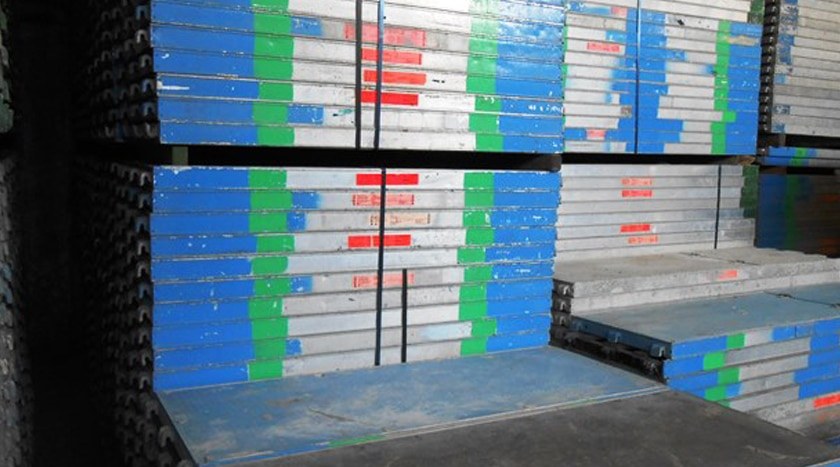 Layher Blitz 100 Dachfanggerüst 85 m² gebraucht · Robustboden, Feld 2,57 m · Basisausstattung