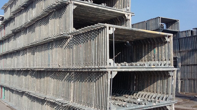 Layher Blitz 100 Fassadengerüst 521 m² gebraucht · Alu-Boden, Feld 3,07 m · Basisausstattung