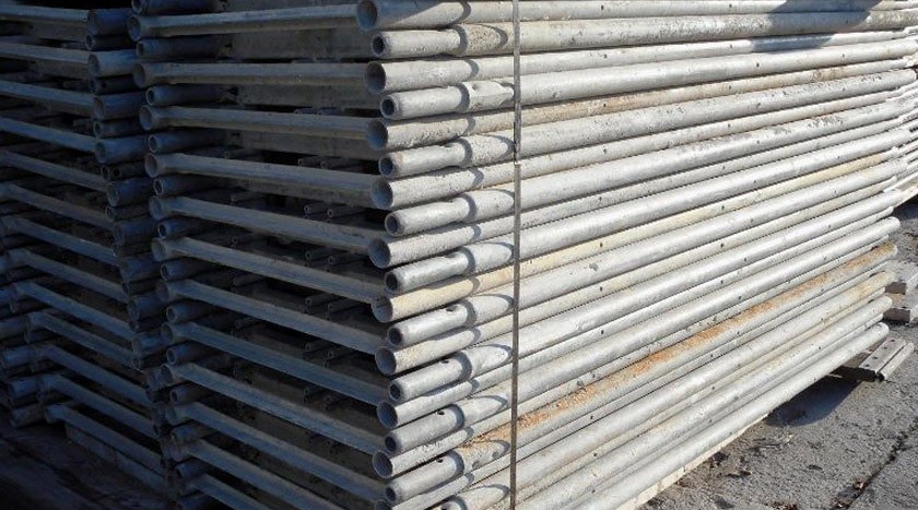 Rux Super 65 Fassadengerüst 106 m² gebraucht · Holzbohlen, Feld 3,00 m · Basisausstattung