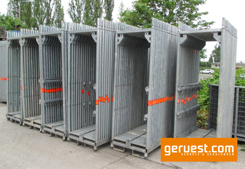 Layher Blitz 70 Dachfanggerüst 122 m² gebraucht · Alu-Boden, Feld 3,07 m · Vollausstattung gem. AuV des Herstellers