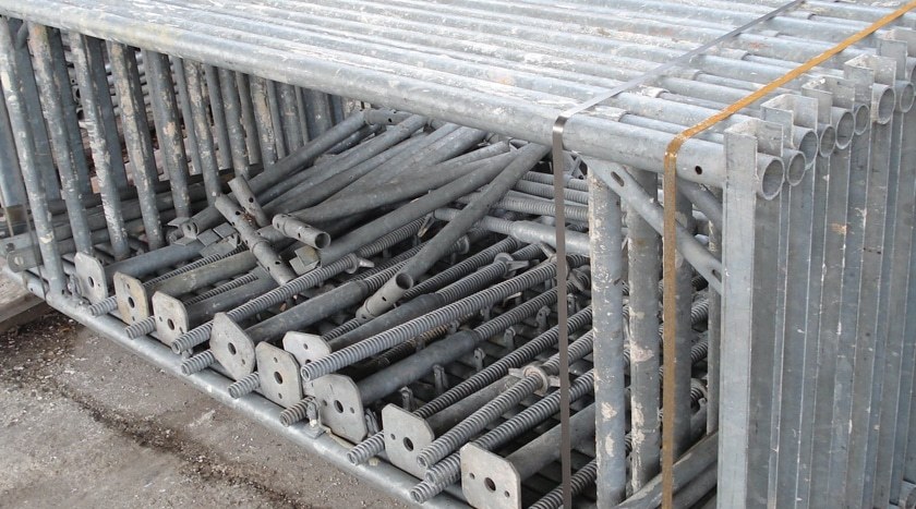 Hünnebeck Bosta 100 Fassadengerüst 113 m² gebraucht · Stahlboden, Feld 3,00 m · Basisausstattung