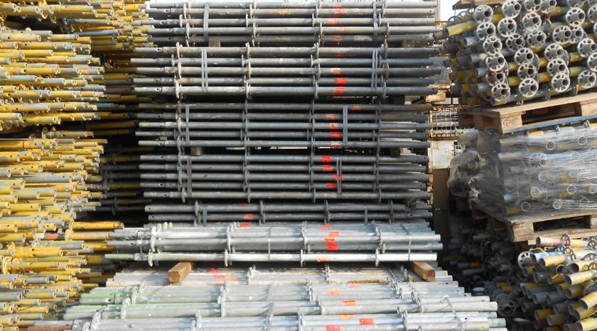 Layher Allround Fassadengerüst 7207 m² gebraucht · Stahlböden, Feld 2,57 m, Breite 0,73 m
