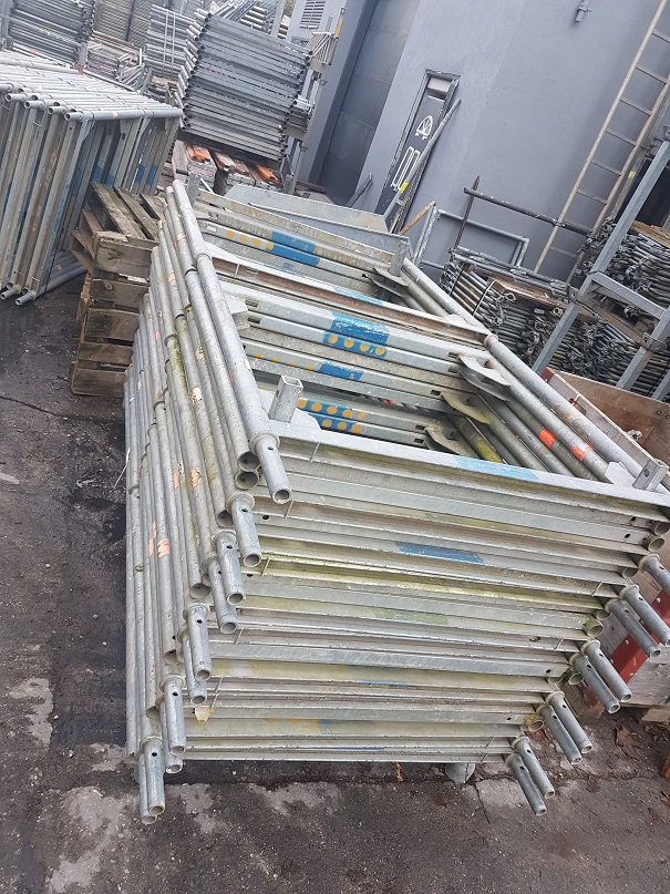 Lagerbestand Layher Blitz, gebraucht – Beispielfoto aus unserem Lager