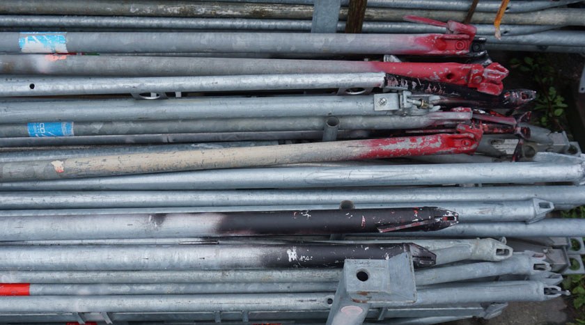 Riegel Layher Allround, gebraucht – Beispielfoto aus unserem Lager